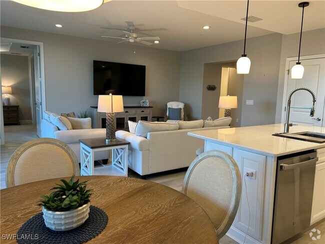 Building Photo - 2647 Seychelles Cir Unit 2202 Rental