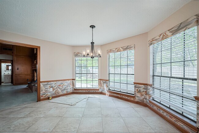 Photo - 18307 Champion Forest Dr