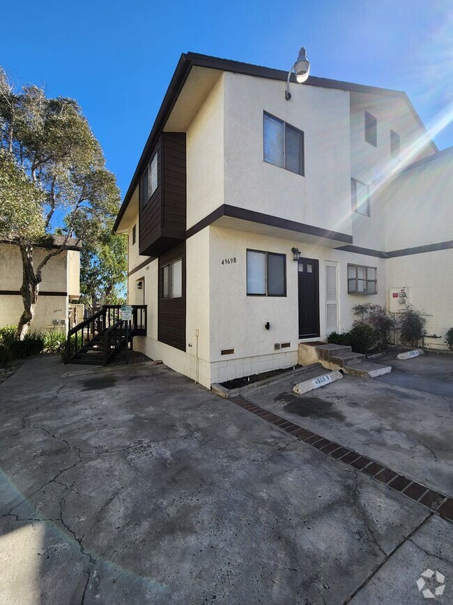 Building Photo - 2 Story Townhouse with View in Normal Heights