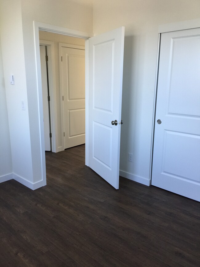 Photo - 8852 SE Ellis St Unit 8