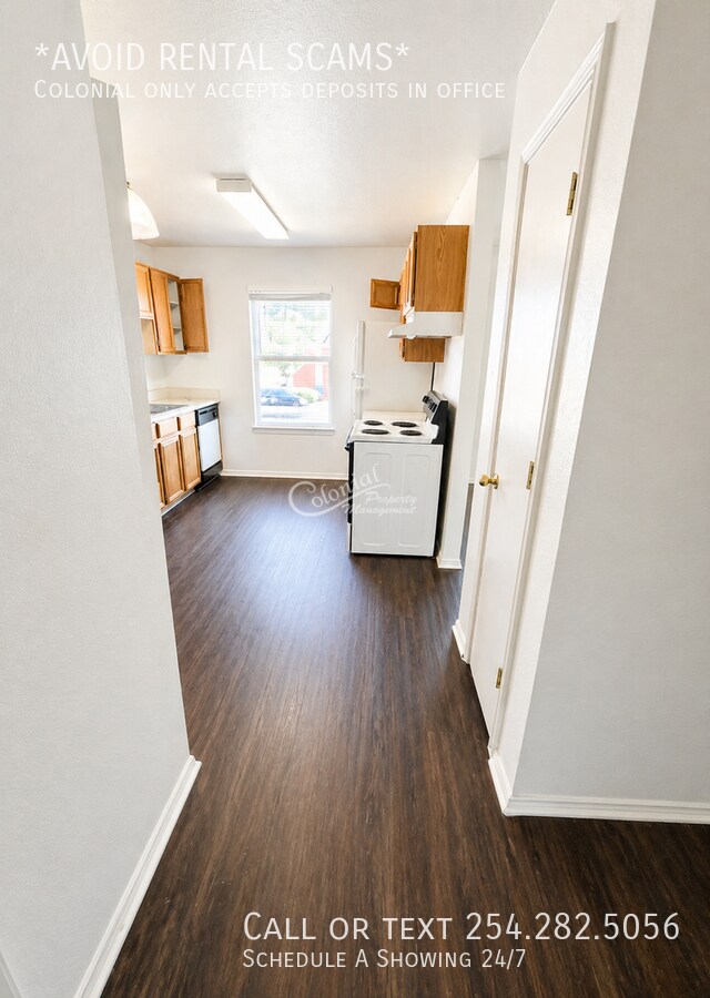 1501 Benttree Dr