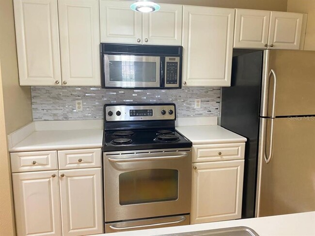 Photo - 14341 Fredricksburg Dr Unit 1007