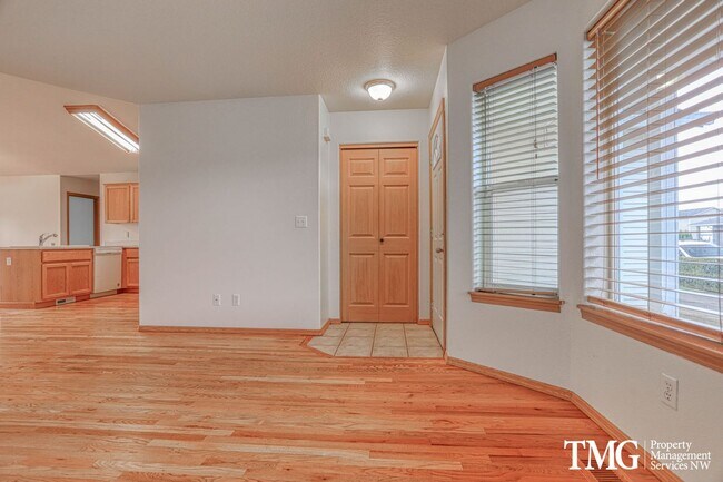 Photo - Beautiful Orchards Home with Spacious Layout