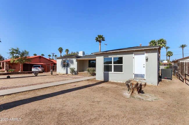 Photo - 919 N Gilbert Ave