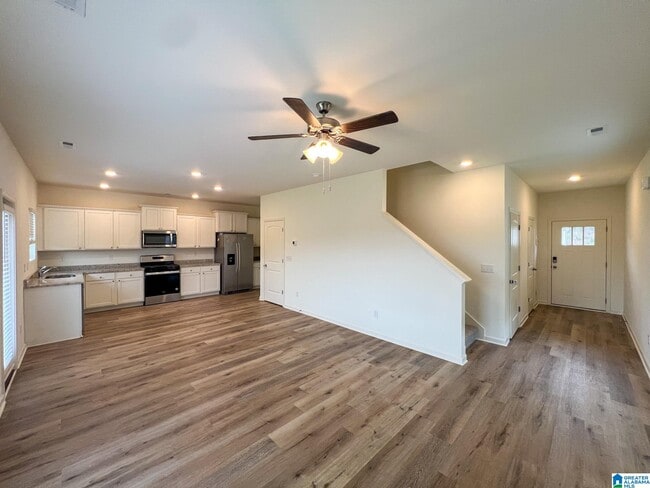 Photo - 217 Chelsea Pk Cir