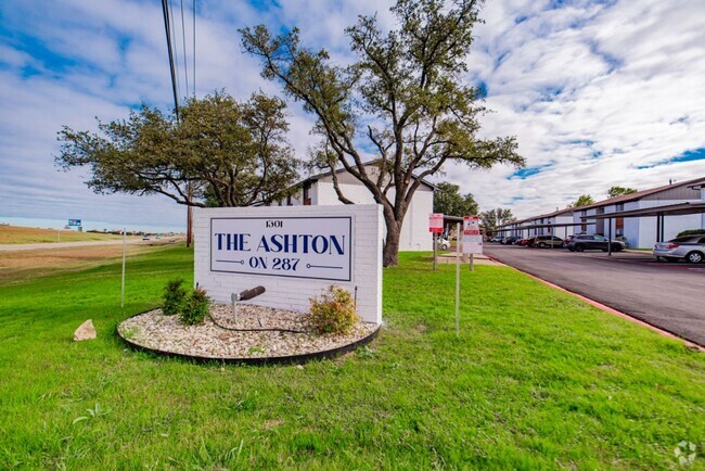 Building Photo - The Ashton on 287: Fully Furnished Apartme... Unit 152 Rental