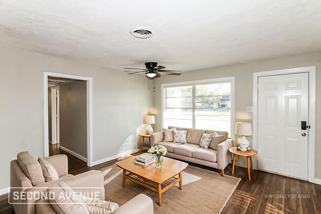 Photo - 5911 Kenilwood Dr