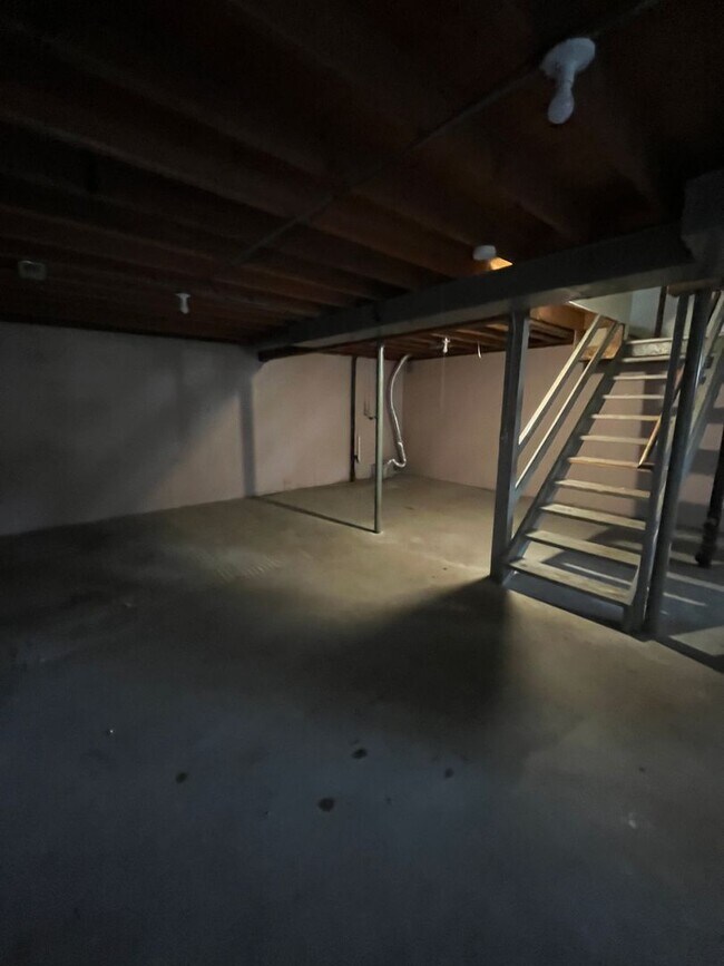 Photo - 2221-2221 Davis St Unit 2221 Davis