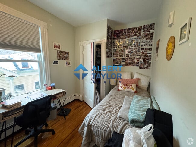 Building Photo - 227 Norfolk St Rental