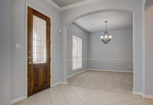 Photo - 2785 Lake Forest Dr