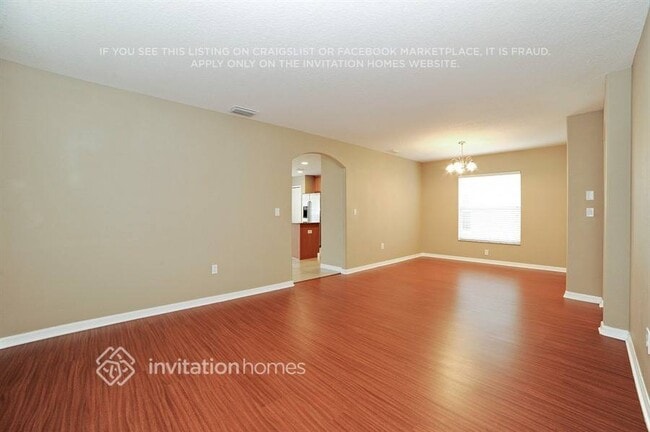 Photo - 3328 Thistledown Ln