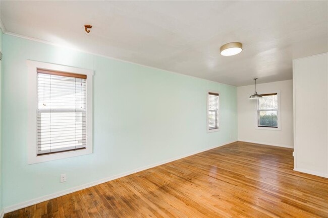 Photo - 4804 Tanney St