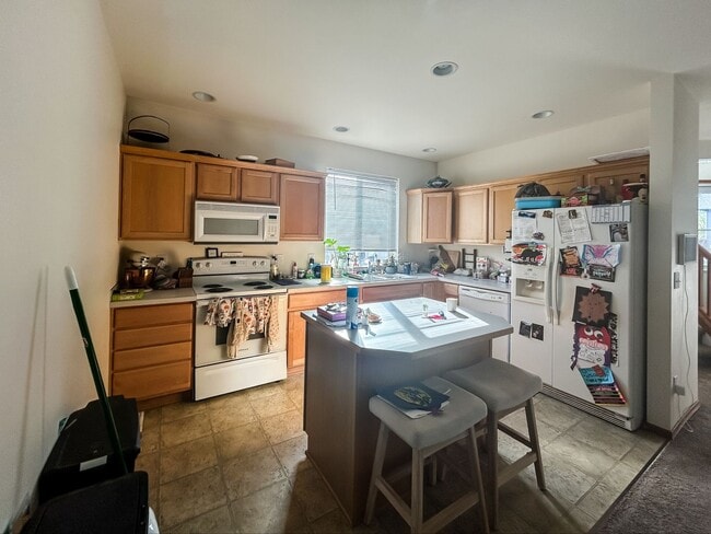 Photo - 3BD 2.5BA in LSSD