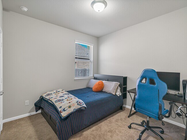 Photo - 14106 Pinebrook Thistle Ct