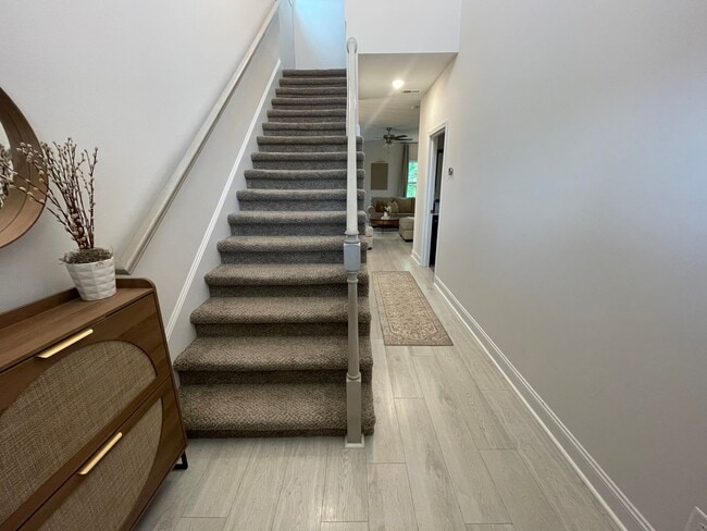 Photo - 4 Bedroom Pet Friendly Home For Rent with Club House, Comm. Pool, & Comm Gym Access!