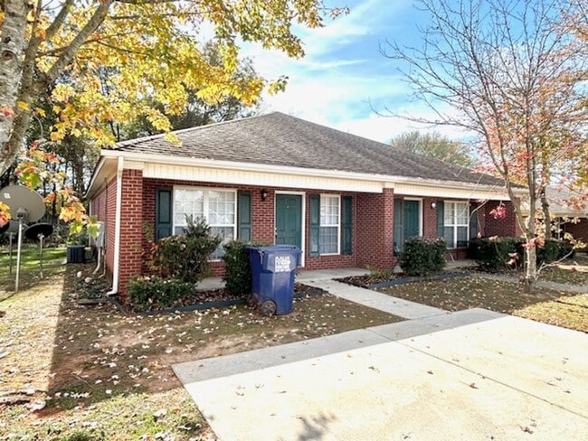 Building Photo - 118 Railroad Ridge Rd Unit 118 Railroad Ridge Road