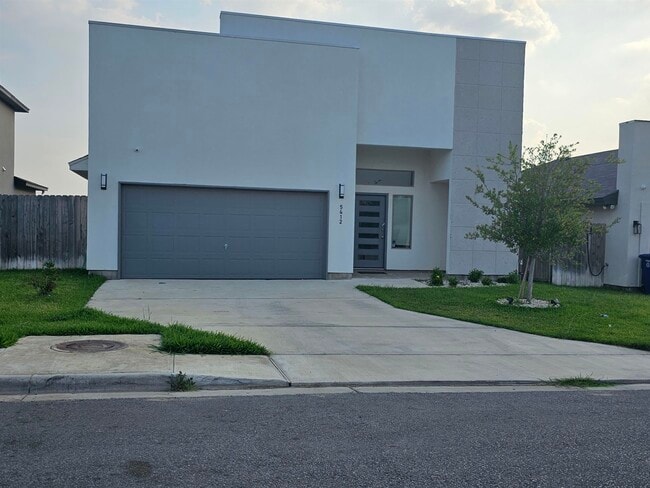 Photo - 5412 Capilla St