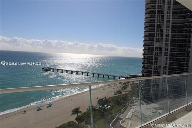 Building Photo - 16901 Collins Ave Unit 16901 Collins Ave appt 1202