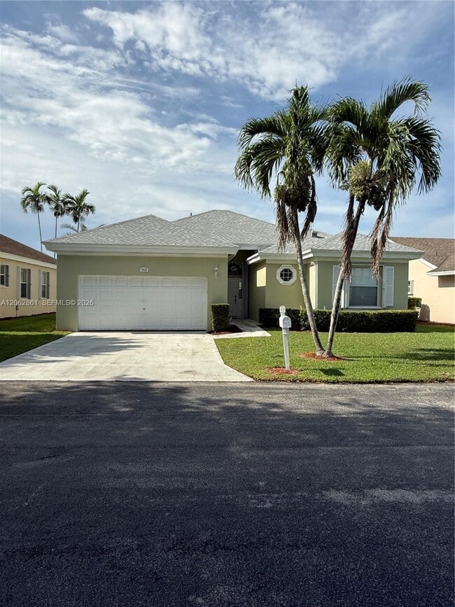 Photo - 2435 SE 7th Pl