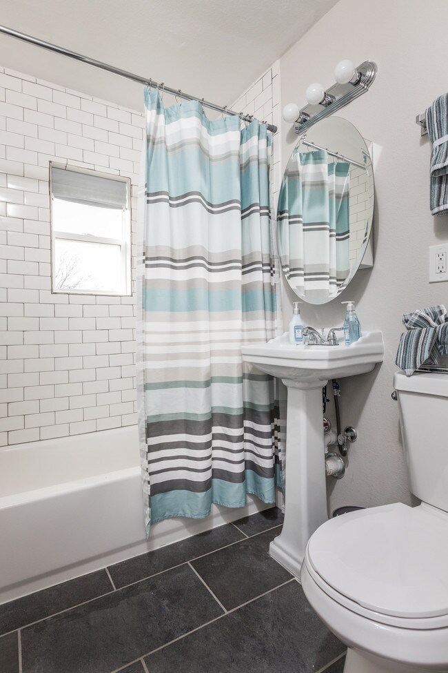 Photo - 2229 Ransdell St Unit 103