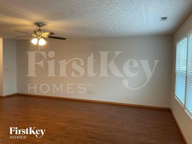 Photo - 3431 Omega Drive