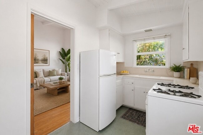 Photo - 806 Westmount Dr Unidad 1