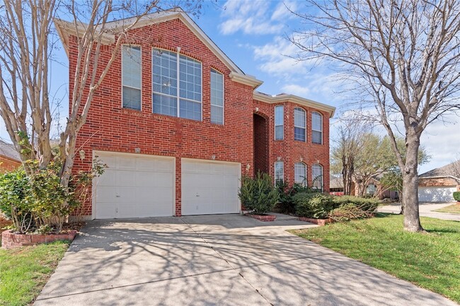Photo - 3015 Honey Locust Dr