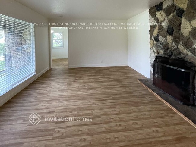 Photo - 3096 Yellowstone Ln