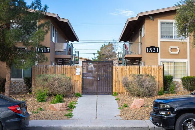 Photo - 1536 N 22nd St Unit Apt 4