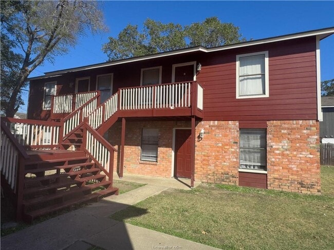 Photo - 2 Bed, 1 Bath Apartment in Bryan!
