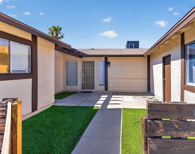 Photo - 6417 Placer Dr
