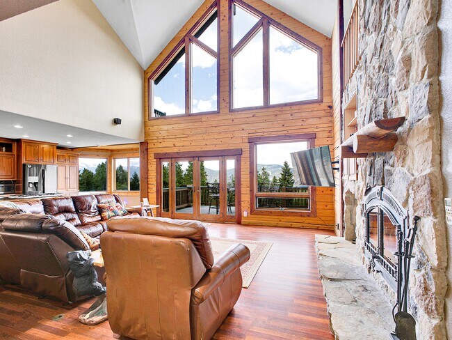 Photo - 785 Warren Gulch Rd