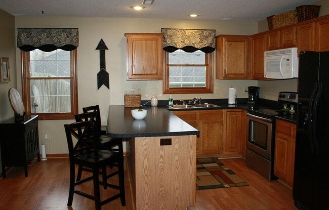 Photo - 3700 Falmouth Dr