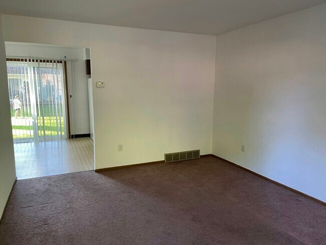 Photo - 4163 W Ridge Rd