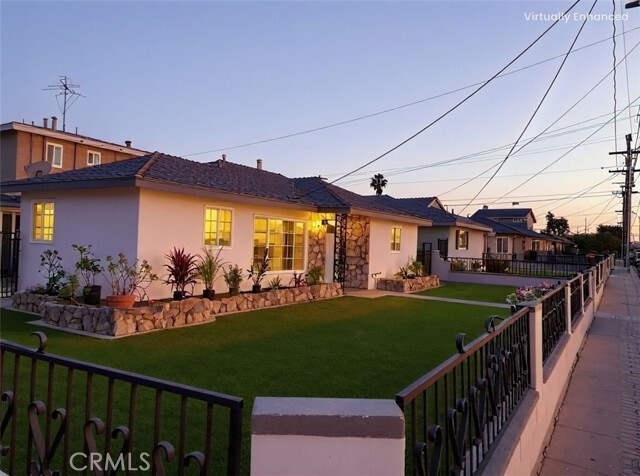 Building Photo - 700 W E St