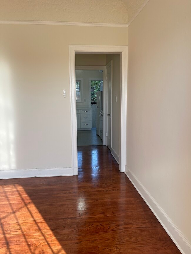 Photo - 1040 Laguna Ave