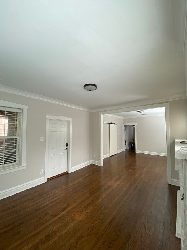 Living Room - Dining Room View - 3825 S Damen Ave Unit 2