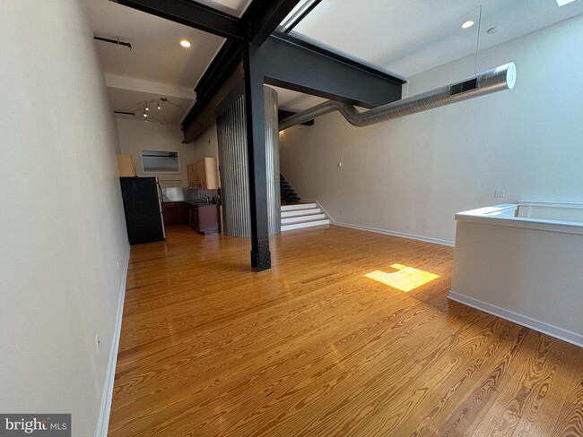 Building Photo - 1222 S Broad St Unit I Rental