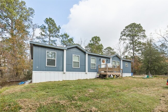 Photo - 146 Marina Dr