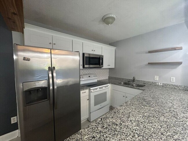 Photo - 2812 Georgetown Dr Unit Apt 1518