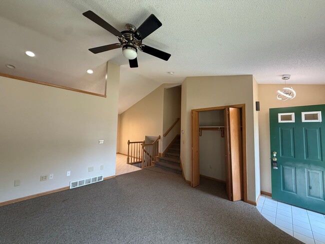 Photo - 6078 Croix Dr