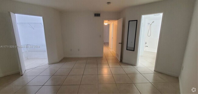 Building Photo - 9715 Fontainebleau Blvd Unit E302 Rental