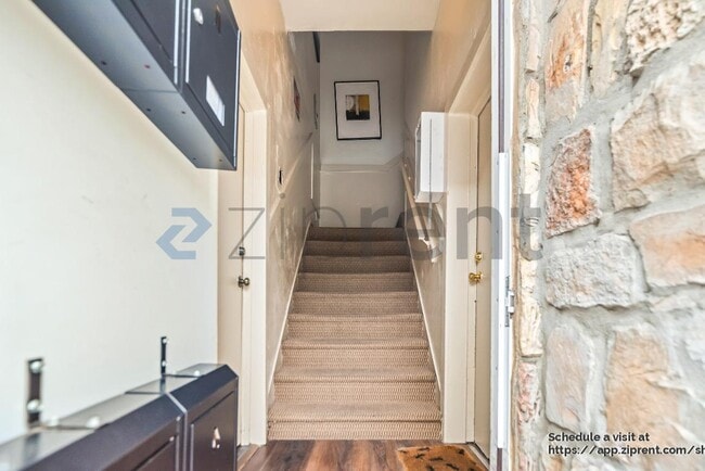 Photo - 1209 Campbell St