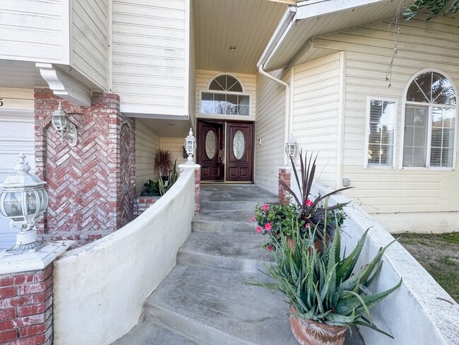 Building Photo - 2926 W 227th St Unit 1