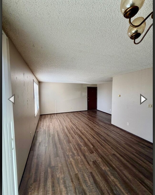 Photo - 2bdrm, 1 bath apartment in Moyina Heights. Water,sewer & garbage included