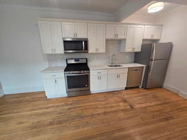 Building Photo - 5 Gardner Ter Unit 10