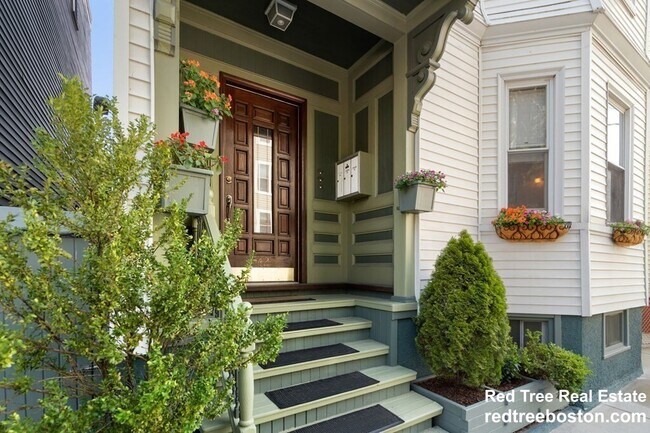 Photo - 42 Washburn St