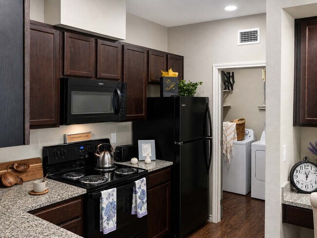 Kitchen with Full Appliance Package & Generous Counter Space - Midlothian Meadows