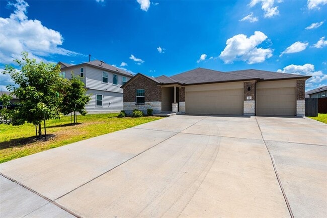 Photo - 147 Otter Rd
