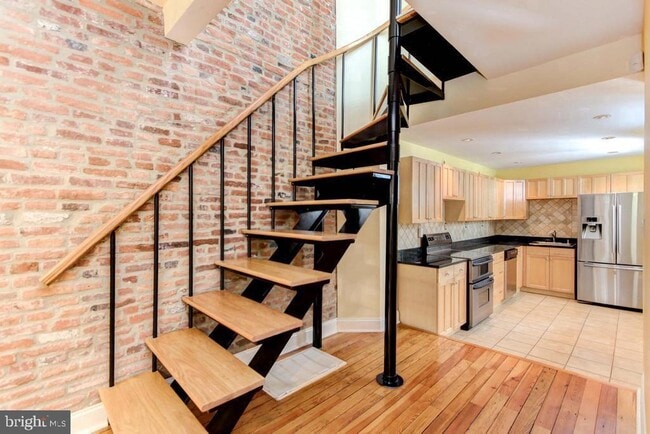 Photo - 1108 S Highland Ave
